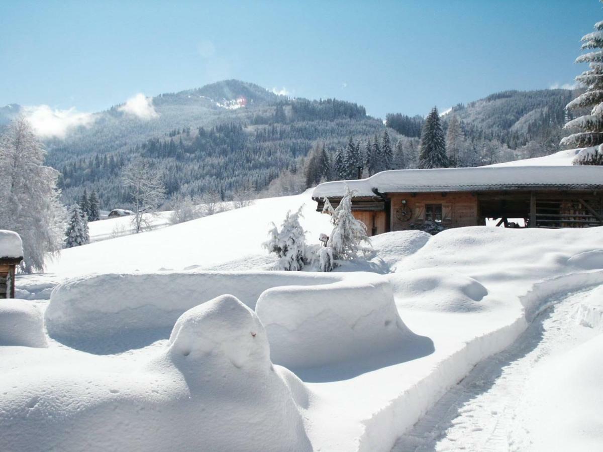 Chalets Zöhrer - Wohnen am Wasser Weissensee Exterior foto